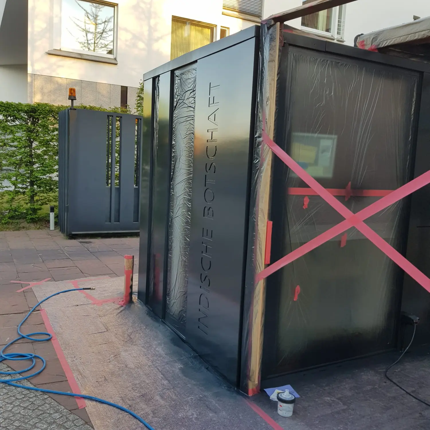 Komplettlackierungen vor Ort durch Azur Oberflächen GmbH